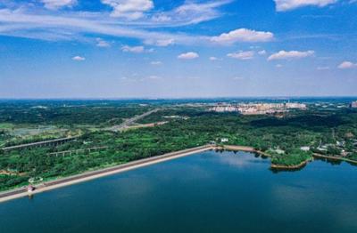 兼顧環(huán)境保護(hù)與旅游開發(fā) 成都三岔湖景區(qū)打造特色天府新樂園